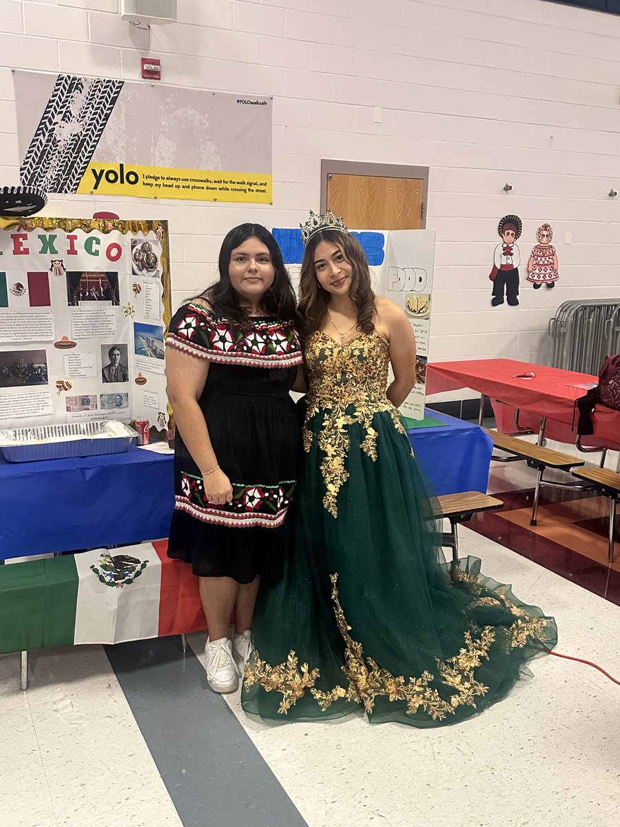 Rhoshanda Pyles tweet media