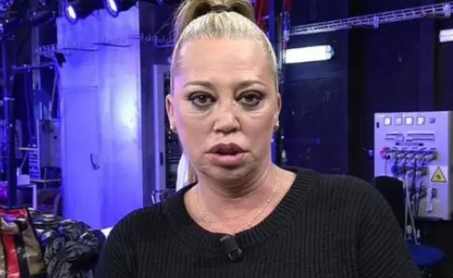 Claudia se ha dado cuenta de que  sí se zumba a otro y su novio lo ve le puede destrozar

 #LaIslaDeLasTentaciones7