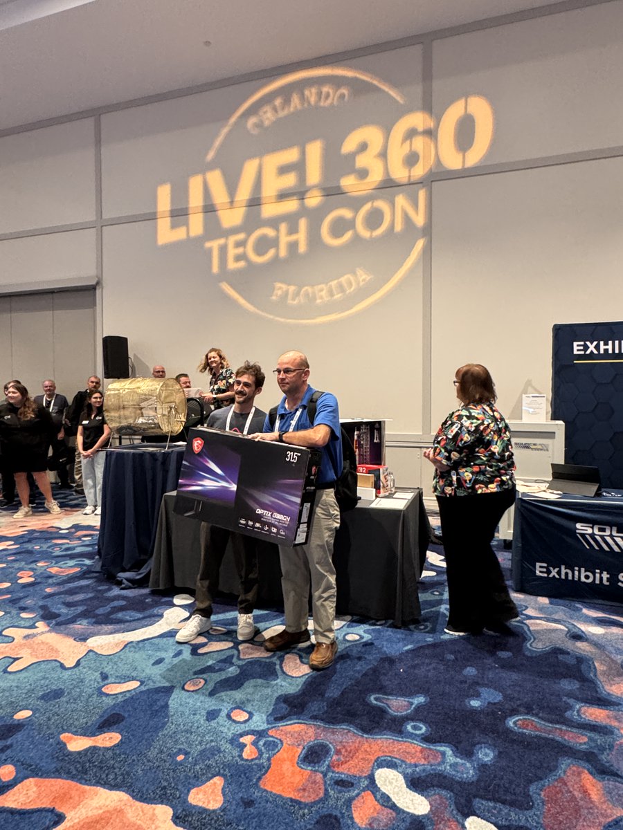samidip's tweet image. Solid closing for #Live360 Orlando.
So many great conversations around @UnoPlatform.
💜 #DotNET #DeveloperCommunity