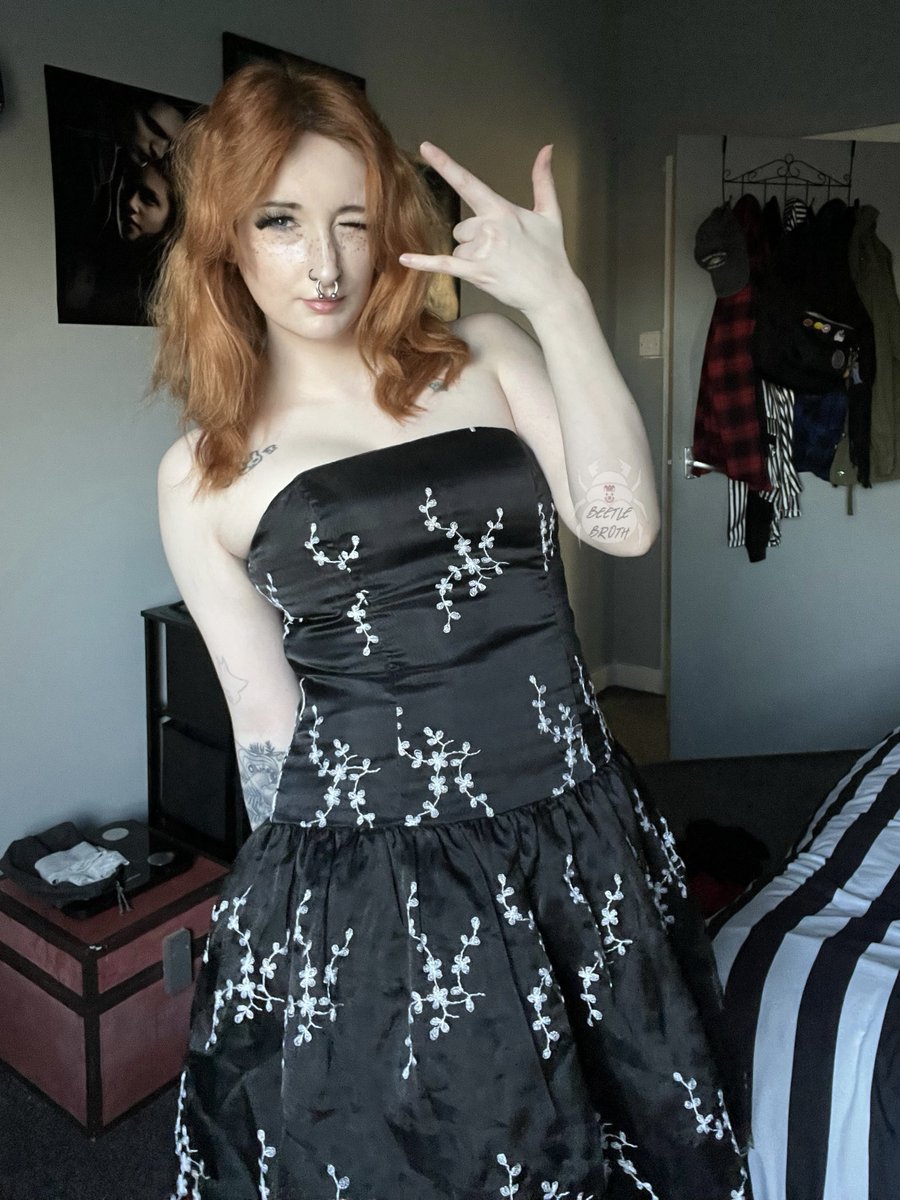 guess who actually put makeup on and dressed nice today! it was a real struggle