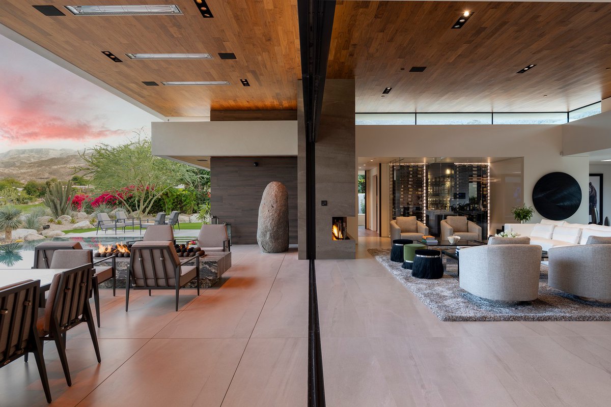 WhippleRussell's tweet image. The seamless transitions from indoors to out, at our Bighorn house in Palm Desert, California. Photos by @maccollum

whipplerussell.com/architecture/b…

#modernarchitecture #indooroutdoorliving #luxuryhome #modernhome #moderndesign #architecture #palmdesert #whipplerussellarchitects