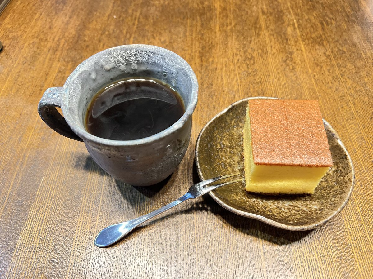 カステラとコーヒー、合う…ッ 