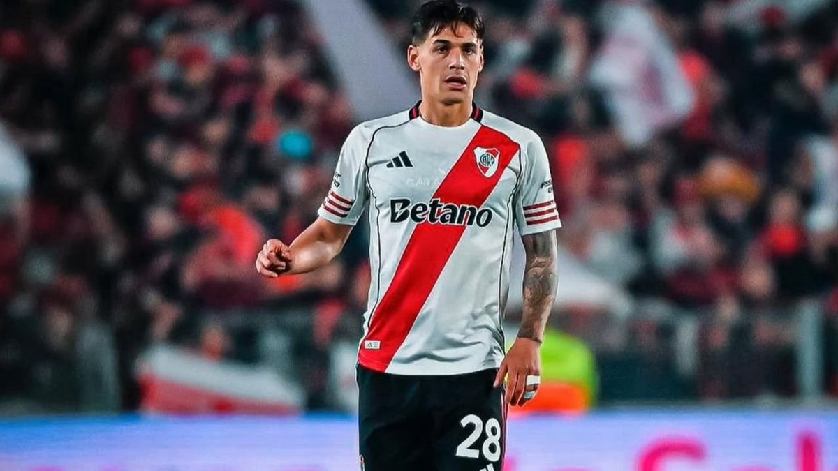 InteresGeneral_'s tweet image. #River | ACTUALIZACIÓN DEL ENTRENAMIENTO

 - Martinez Quarta sufrió un golpe, se tiene que hacer estudios pero llegaría para el partido contra Racing. 

 - Montiel y Colidio continúan con su recuperación. El  delantero podría llegar al partido del lunes luego de su desgarro.…