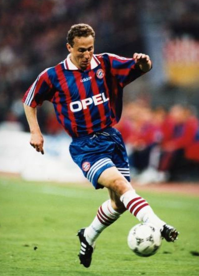 footballmemorys's tweet photo. Jean-Pierre Papin, Bayern Munich 

#BayernMunich #DerFCB https://t.co/owojHsDYhe
