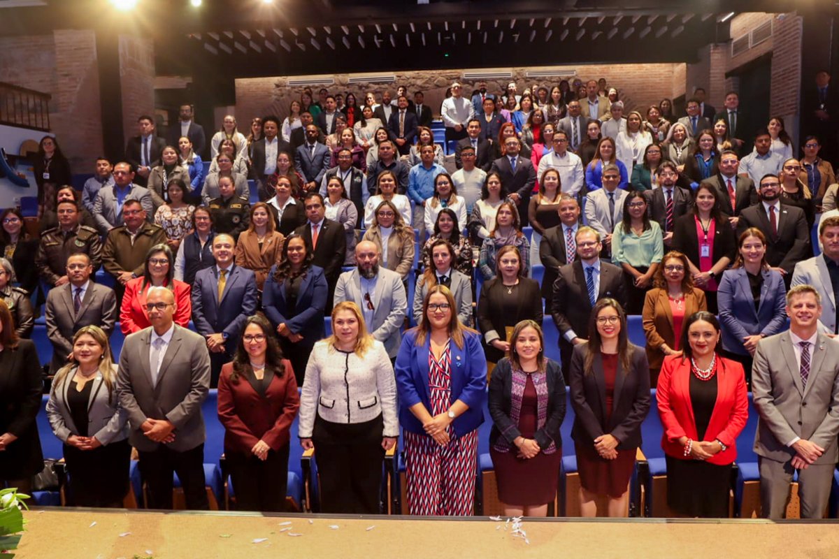 OIMGuatemala's tweet image. Esta mañana participamos en el II Congreso Interamericano contra la #TrataDePersonas: Un enfoque hacia la restitución de derechos, organizado por @secretariasvet