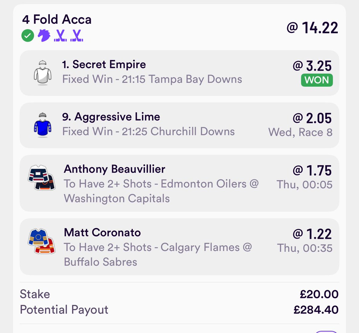 FPLBBBalling's tweet photo. @doubles_2003 Fingers crossed for the rest of my acca for tonight 😁👍🏻 🤞🏻 https://t.co/03ltBLNznQ