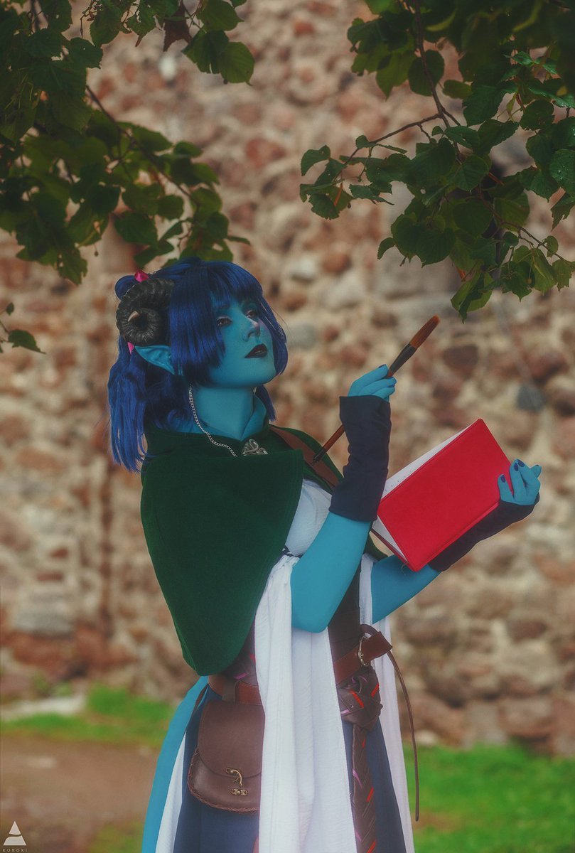 Hooray, we finally got the official release of the Mighty Nine!!!✨️✨️✨️

#themightynein #criticalrolecosplay #CriticalRole <a href="/CriticalRole/">Critical Role</a> #JesterLavorre #Mollymauk