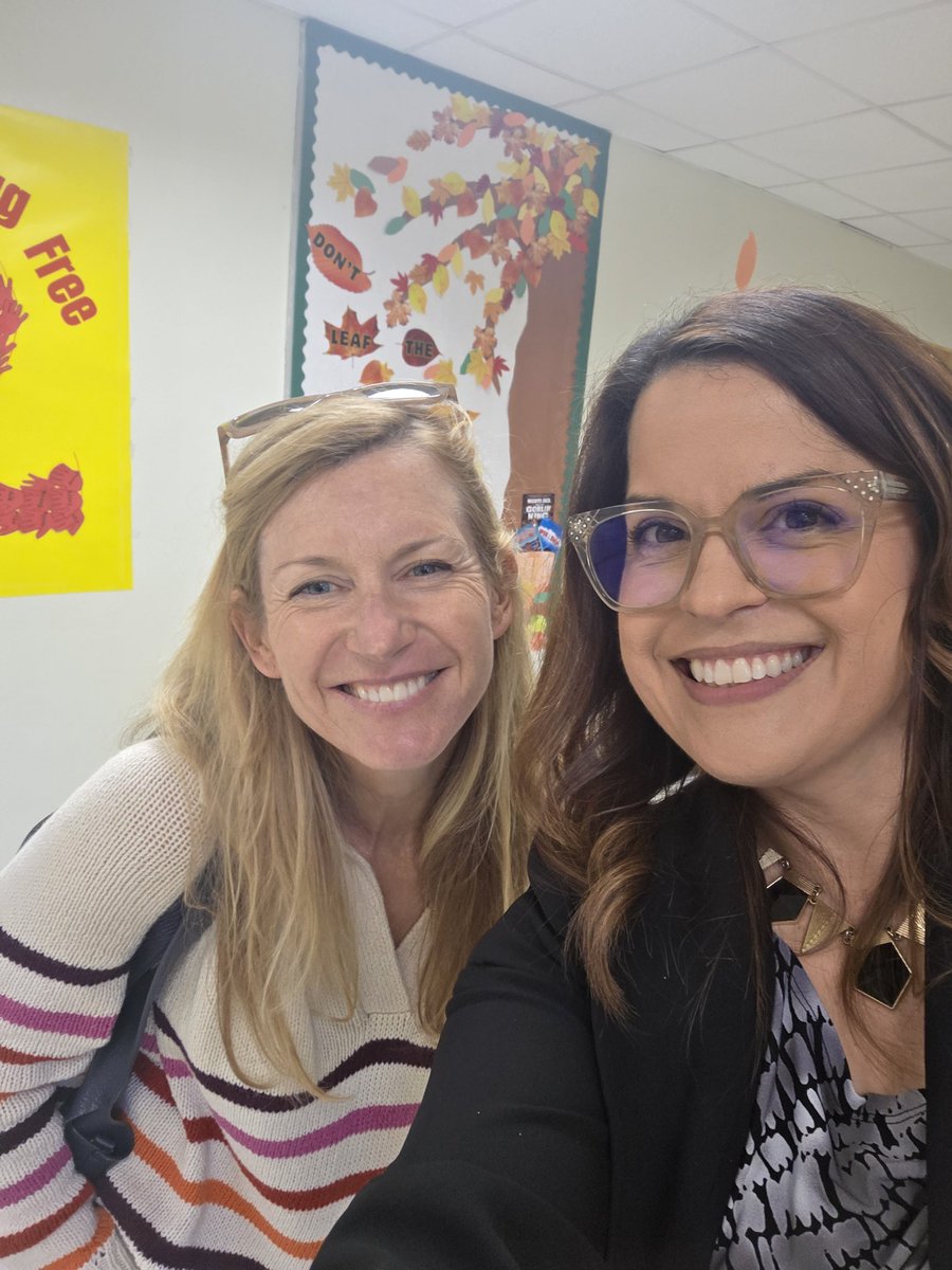 I_ColonMoya's tweet photo. Honored to serve our community—and deeply grateful for the exceptional leaders who support our work in Dallas ISD.
#dallasisdweekofgratitude
#RII
#PoweredIIPerformed
#BuildIIWin https://t.co/cT1CR9THSz