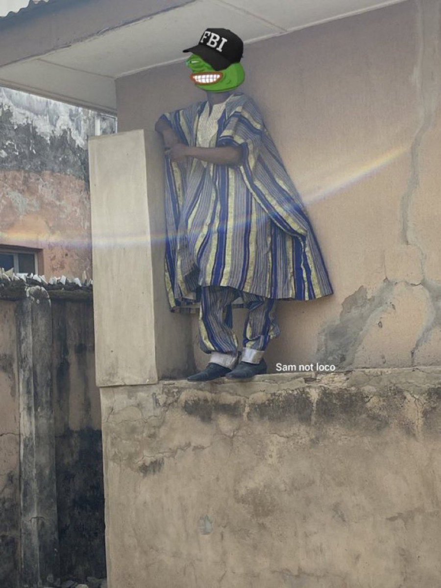 trenc1_h's tweet image. POV: Elon looking at your account 😂.