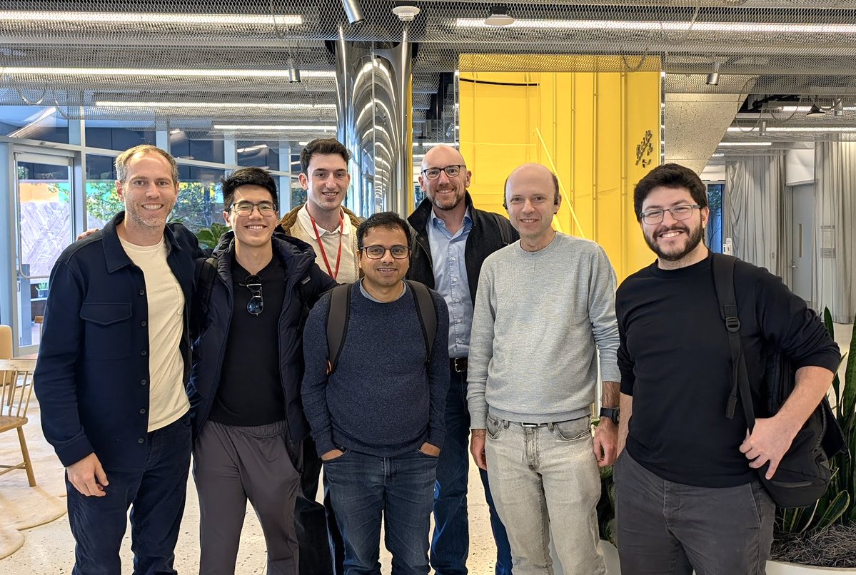 joshclemm's tweet image. Was great hosting the @DSPyOSS team at @Dropbox today. We had a great discussion on how we&apos;re using DSPy on Dropbox Dash and sharing stories about how we can continue to improve the quality of our prompts, LLM Judges, and overall agent reliability.