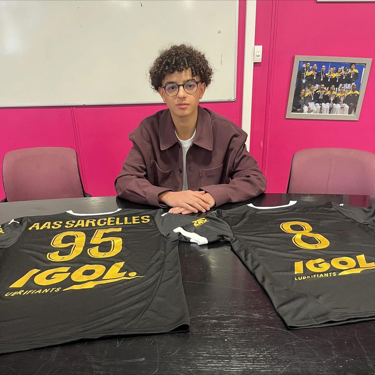 𝐀𝐀𝐒 𝐒𝐚𝐫𝐜𝐞𝐥𝐥𝐞𝐬 tweet media