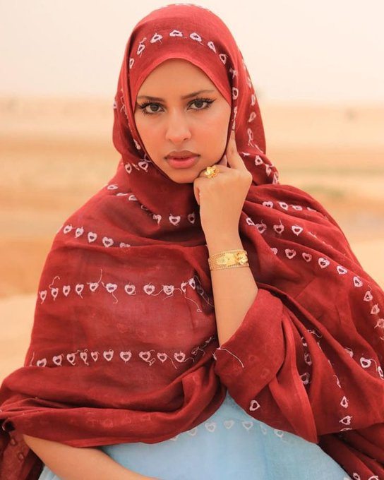 سؤال !! 
 هل يجوز إجبار المرأة على الزواج وهي غير موافقه ؟..