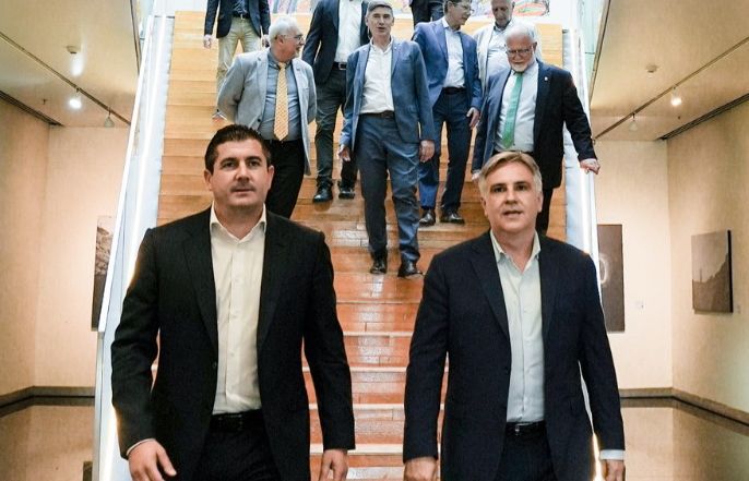 🗨️Durante la presentación, realizada en el Centro Cívico, Daniel Ketchibachian, CEO de #AeropuertosArgentina expresó: “Desde Aeropuertos Argentina estamos comprometidos en llevar adelante todas las obras de infraestructura necesarias para brindarles a las líneas aéreas y a los