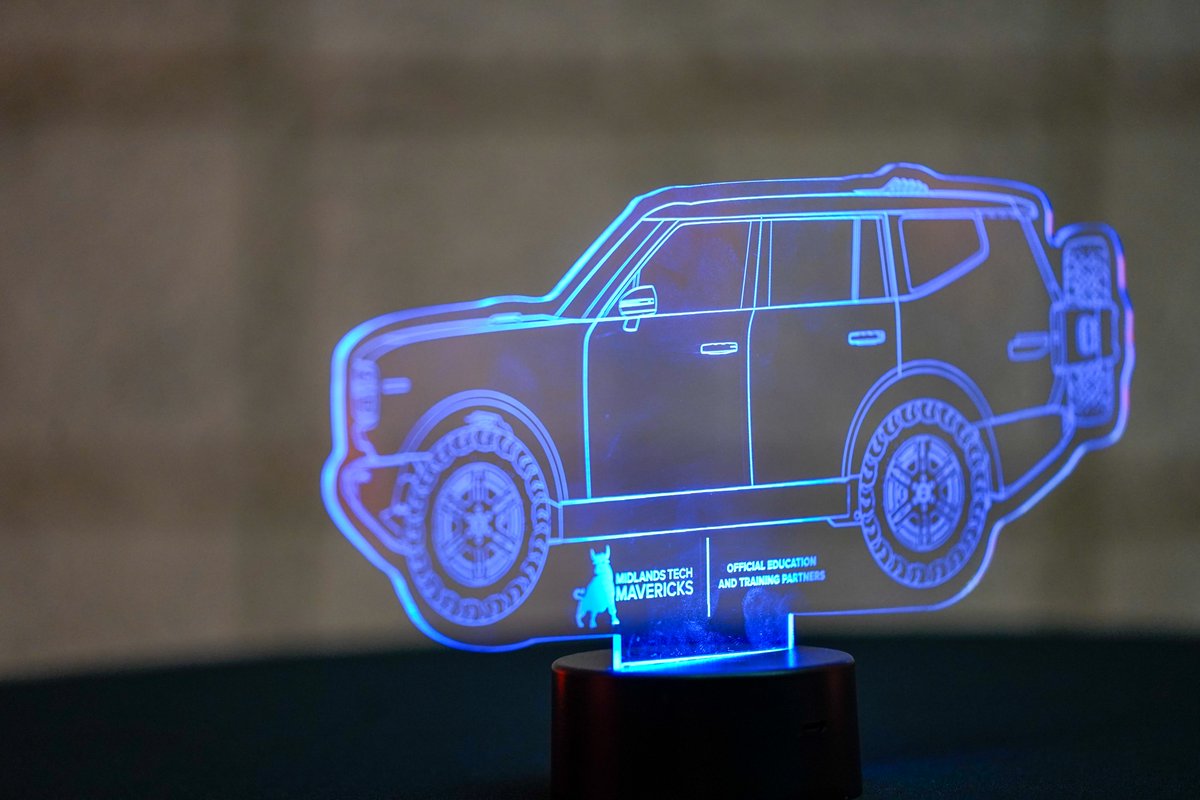 MidlandsTech's tweet image. Scout Night brought out 346 future EV trailblazers, all taking their first steps toward high-demand careers in South Carolina’s electric future. ⚡

Attendees got an inside look at the training and opportunities that can launch their EV career at MTC.

#ScoutNight #MidlandsTech