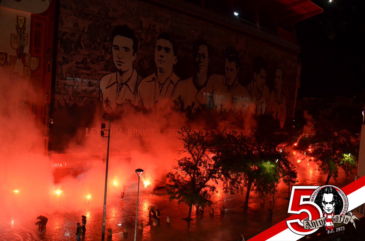 birisoficial's tweet photo. ¡NERVIÓN, FORTALEZA ROJIBLANCA!

 #50AñosTrasTuEscudo https://t.co/jMNBtnsh3q