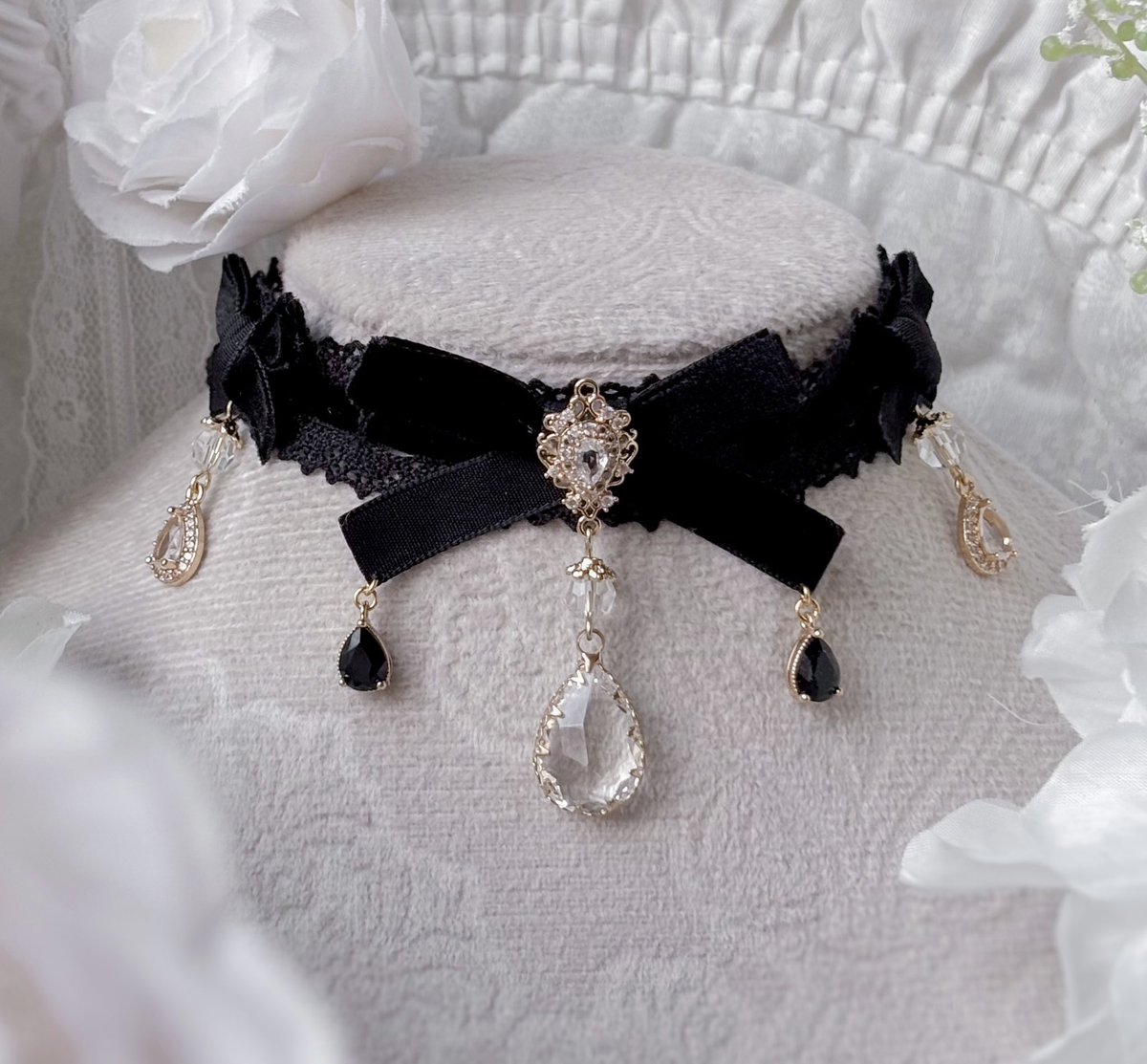 rosuraie's tweet image. BLACK FRIDAY SALE 🩷 ❀˖° .
my biggest sale of the year, 30% off everything! + updated the ready-to-ship section~ (those will be shipped next week)!