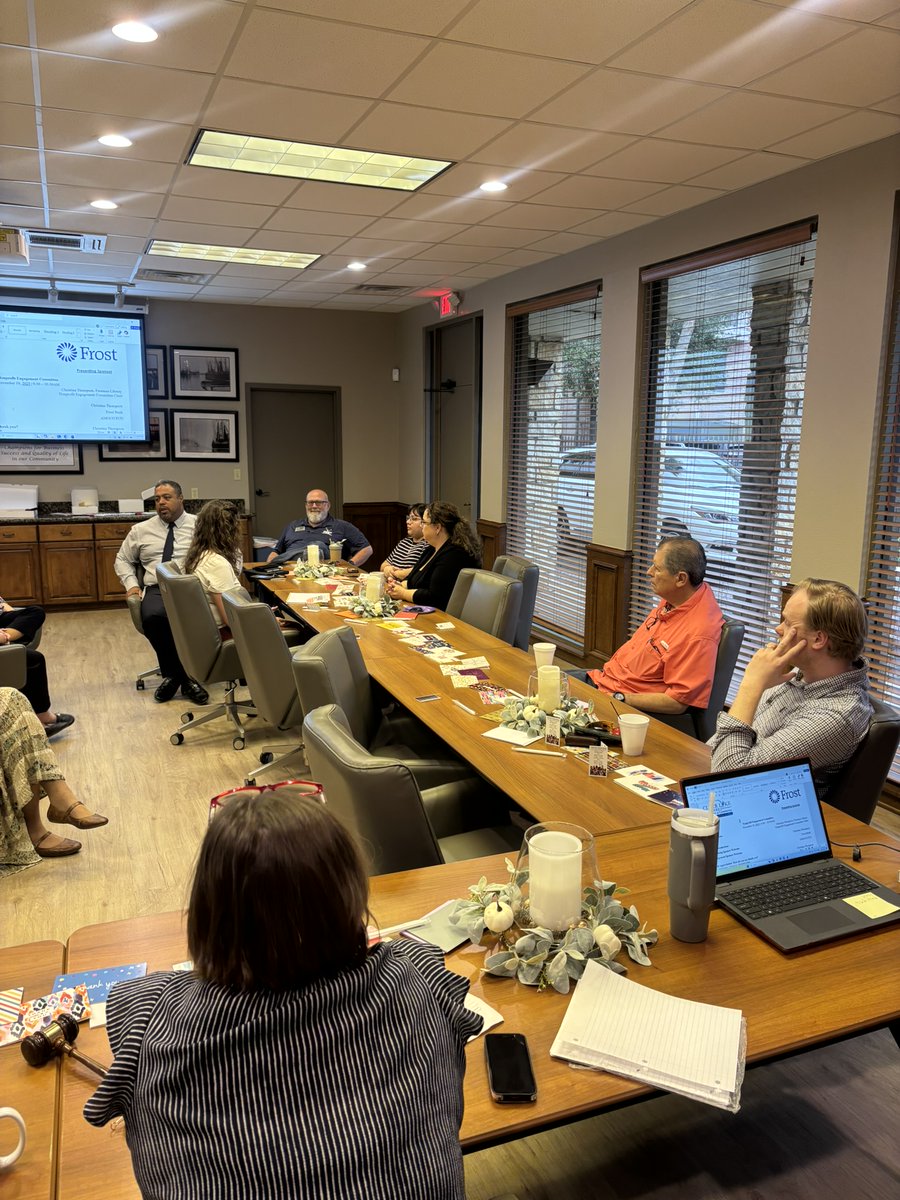 clacctx's tweet image. Great meeting today with our Nonprofit Committee! Love seeing this group come together for meaningful conversation and big impact. 💙

#NonprofitCommittee #ClearLakeAreaChamberOfCommerce #CommunityStrong