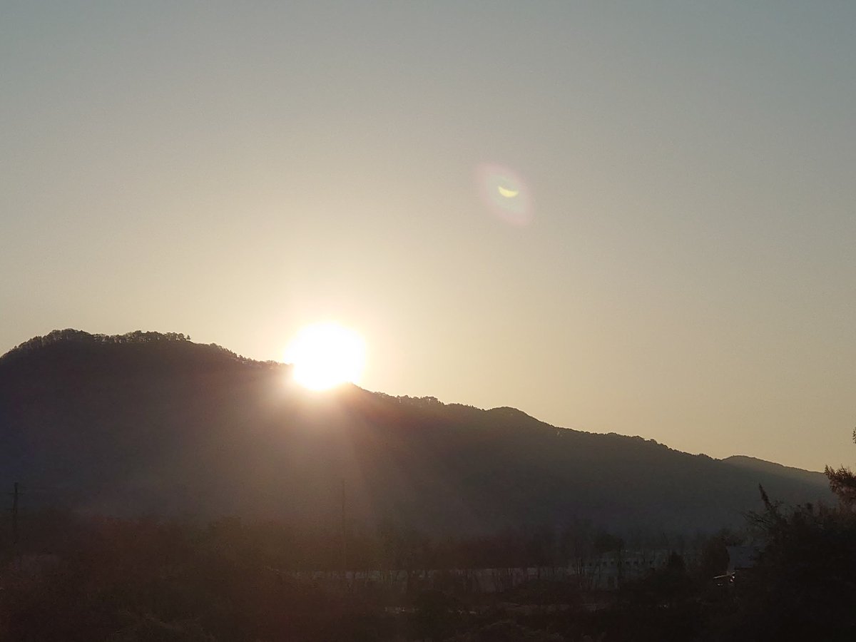 日の出 平成最後の初日の出は六甲山で！気になる初日の出の時間は？｜るるぶ&more.