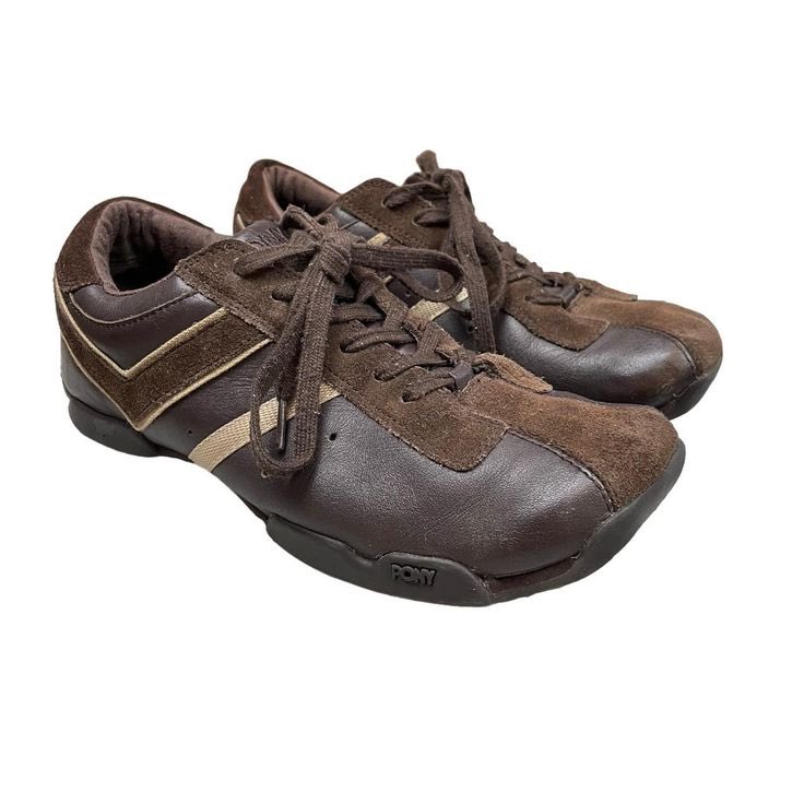 desusnice's tweet image. this quarter zip trend is all fun and games until you look down and these are on your feet