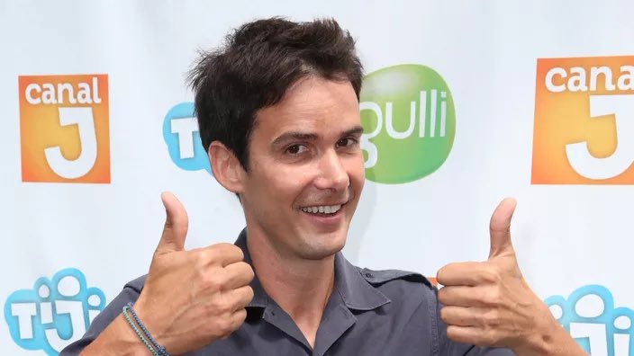 Delcroixx's tweet image. #JoanFaggianelli retombe en enfance pour les 20 ans de #Gulli tvmag.lefigaro.fr/programme-tv/a… via @TVMAG