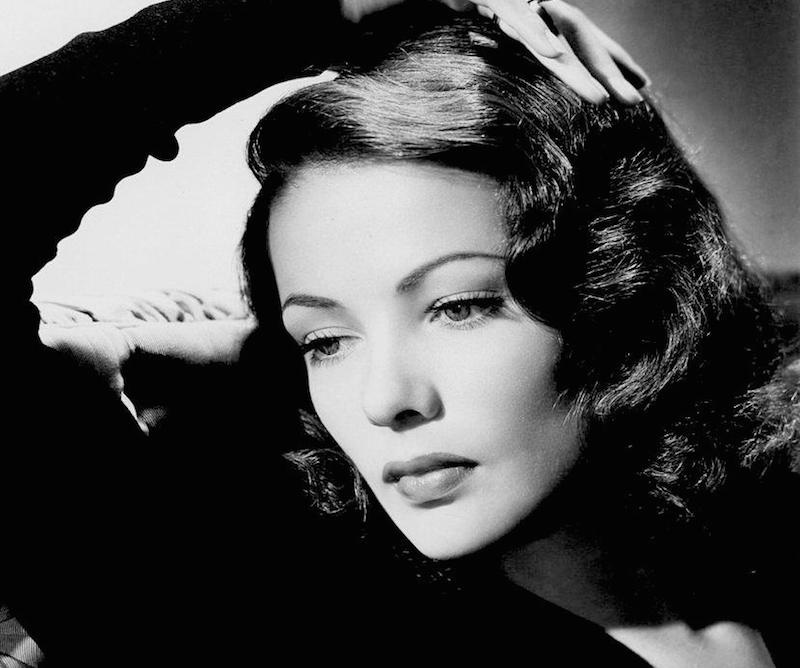 19 de noviembre: hoy hace 105 años nació #GeneTierney (1920-1991). Si estás en esta cuenta, es que alguna vez te has enamorado de una imagen... como la de #Laura Celestial en #ElfantasmaylaseñoraMuir #TheGhostandMrsMuir Demoníaca en #Queelcielolajuzgue #Leavehertoheaven Eterna