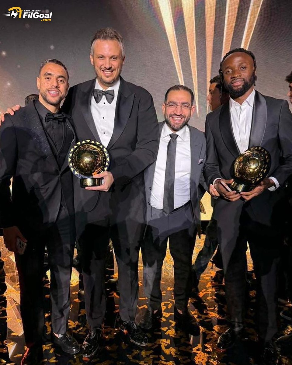FilGoal's tweet photo. بيراميدز أفضل فريق في إفريقيا 🌍✅
فيستون ماييلي أفضل لاعب داخل قارة إفريقيا 🌍✅

أمسية رائعة للفريق المصري  في حفل جوائز كاف 🔵🇪🇬⭐ https://t.co/MNrnKAexyV