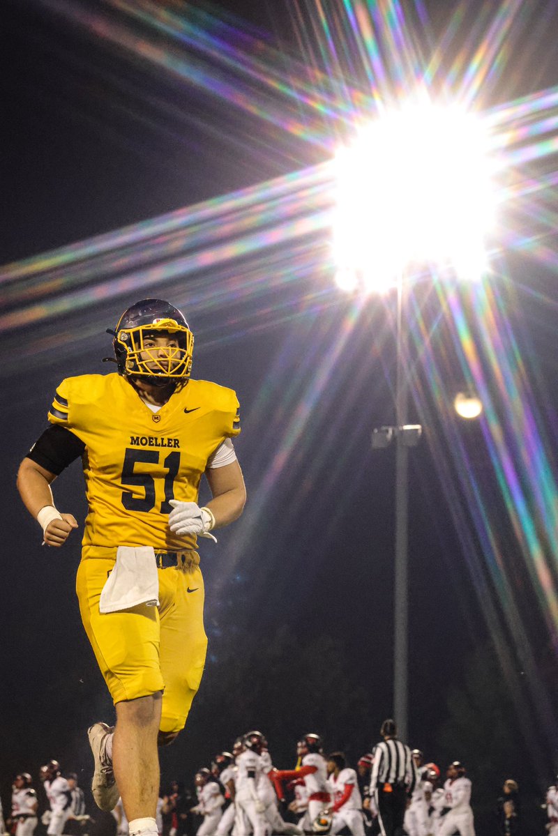 ⚡️Sophomore Season Highlights⚡️
-6’3.5” 255lbs 
-2028 Center 
-🥇First Team GCL South🥇
-🥈Second Team All District🥈

hudl.com/v/2SdxEy

<a href="/Coach_B10/">Bert Bathiany V</a> <a href="/MoellerFootball/">Archbishop Moeller Football</a> <a href="/MBlum75/">Michael Blum</a>