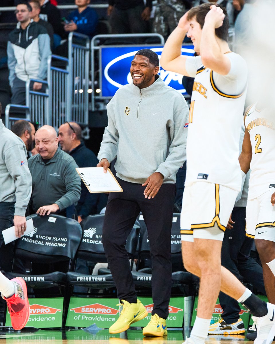 PCFriarsmbb's tweet image. Selects from game five 📸