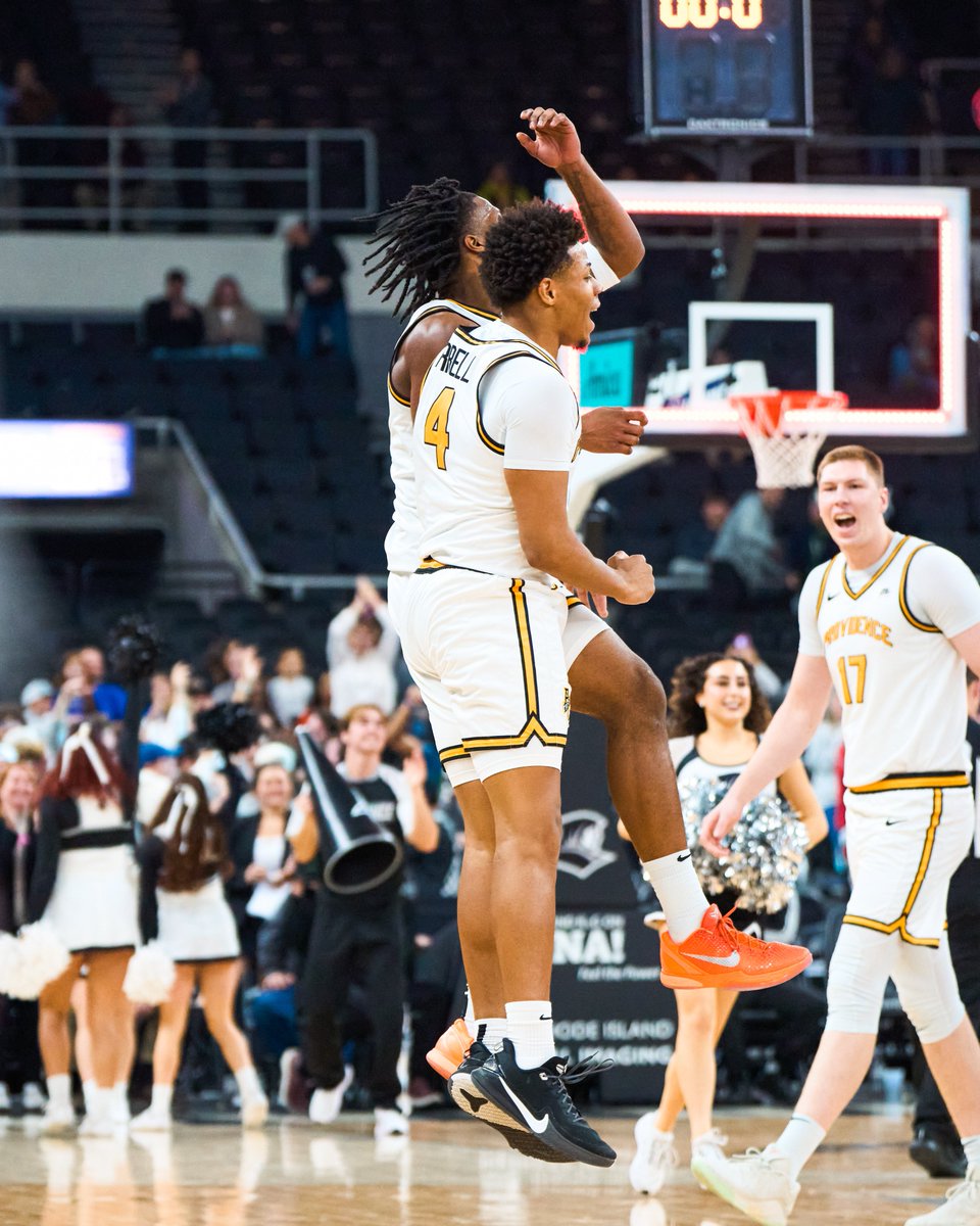 PCFriarsmbb's tweet image. Selects from game five 📸