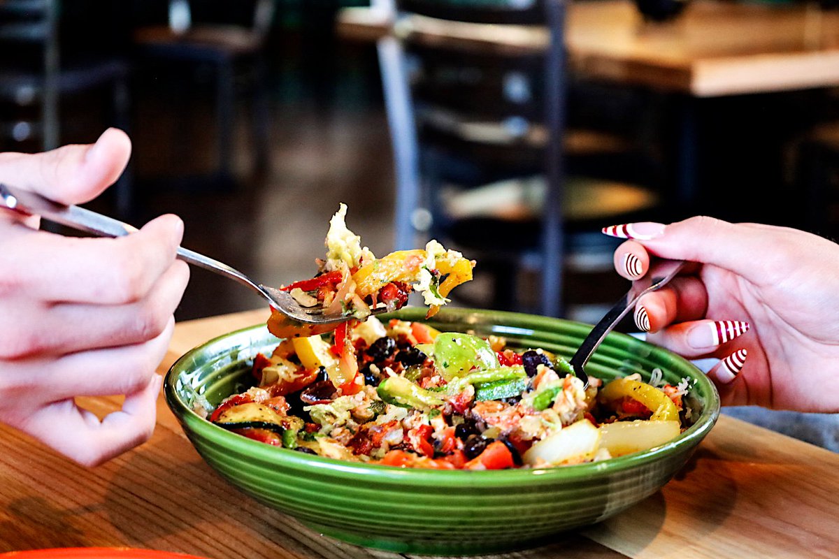 Cien Agaves tweet media