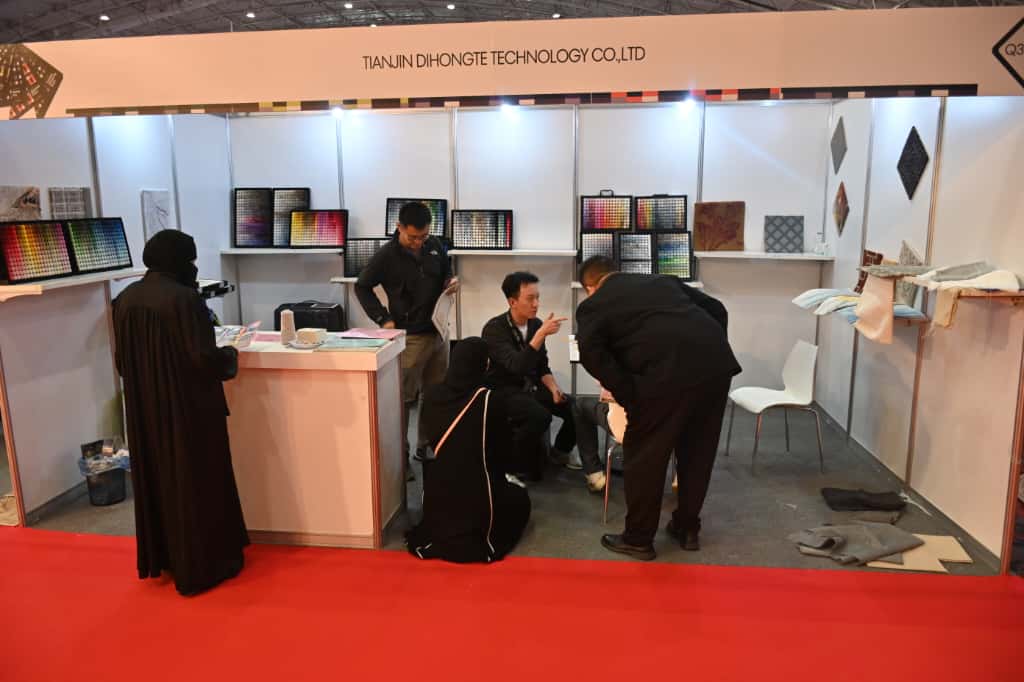 من فعاليات اليوم الثالث 🟩 المعرض الدولي الـ 21 لماكينات الغزل والنسـيج وصناعة الملابس وتكنولوجيا الطباعة وابتكارات الخيوط والأقمشة ومسـتلزماتهم 
🏡 مركز الرياض الدولي للمؤتمرات والمعارض
⏳ 17 - 19 نوفمبر 2025