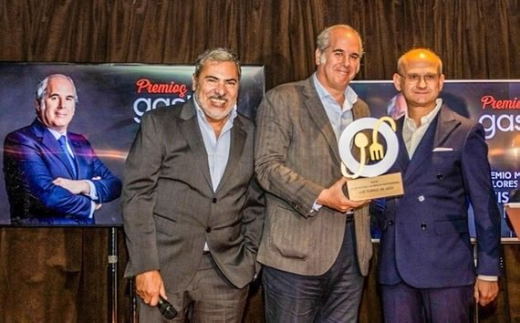 El <a href="/ClubFinanciero/">Club Financiero Genova</a> de #Madrid acogió la III edición de los Premios GastroPlanet, una celebración del talento y de los valores que sostienen nuestra gastronomía.
Gracias a todos los patrocinadores por hacerlo posible.

El reportaje completo:

gastroplanet.es/portada-princi…

#gastroplanet