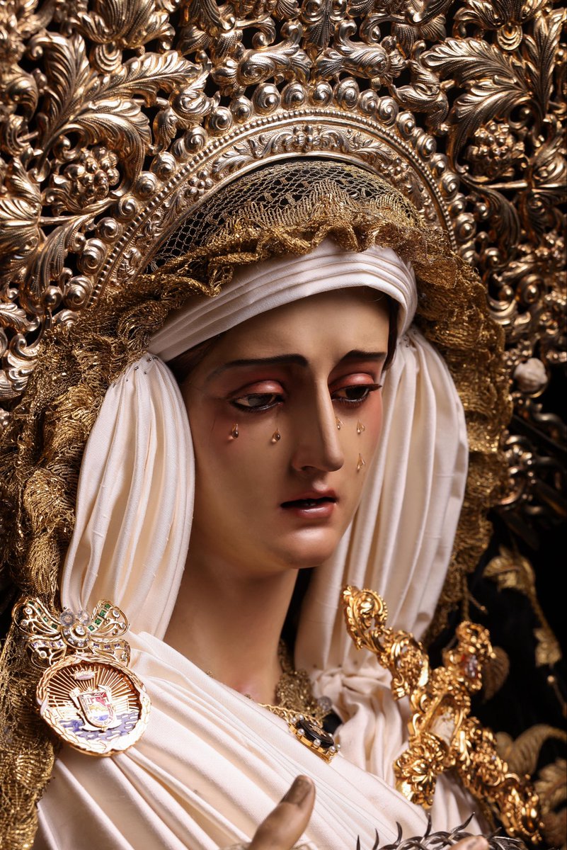 Sepulcromalaga's tweet photo. ✝️ | Así se presenta Nuestra Señora de la Soledad para su Triduo en la Iglesia de Santa Ana del Císter. 

Vestidor: Fran Navarro

📸 @LMFotosCofrades 

#CofradíasMLG https://t.co/0gknUNOIvv
