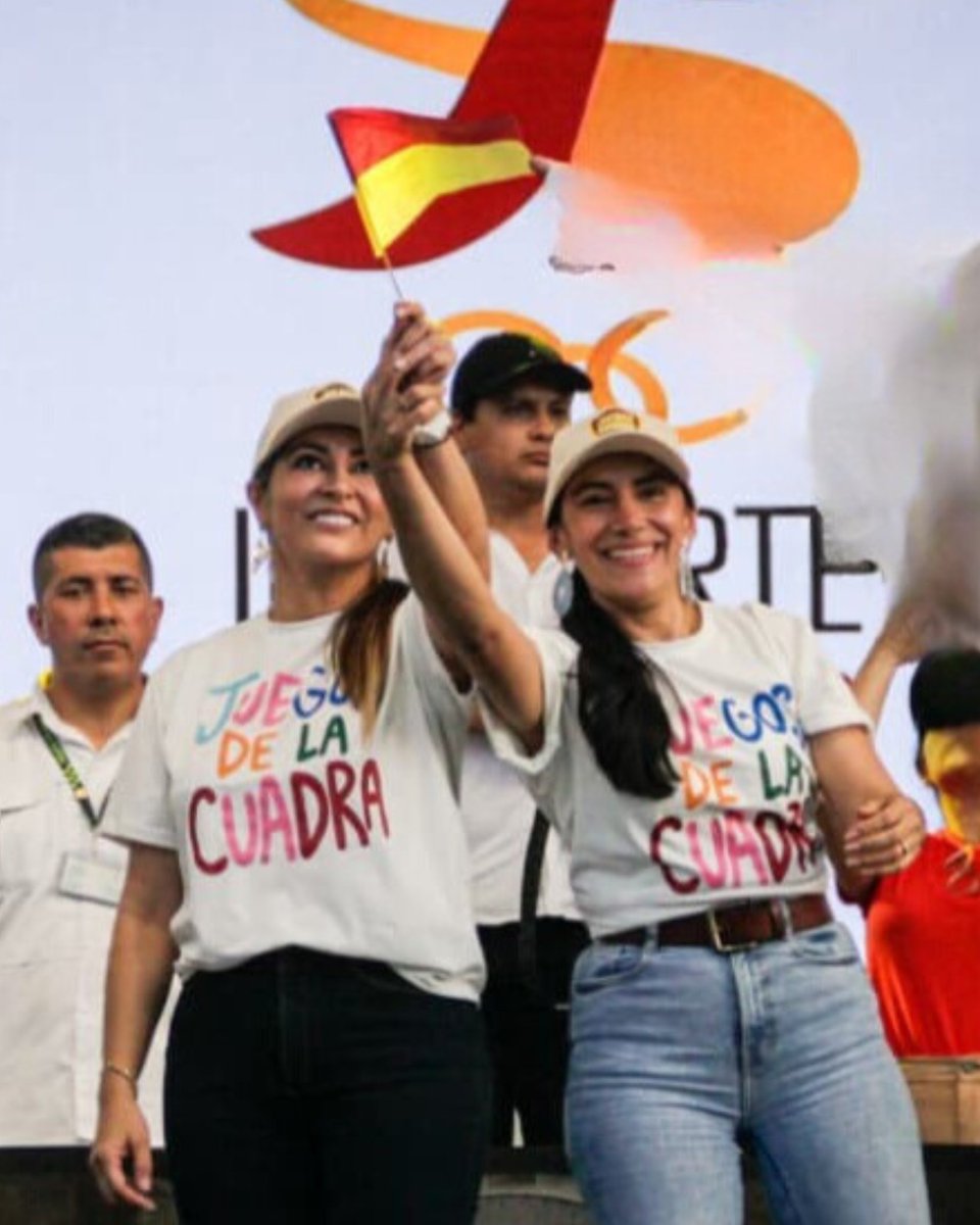 DelcyIsaza's tweet photo. El ataque misógino contra la Gobernadora @AdrianaMatizTol es totalmente repudiable. Como líder política, no vamos a permitir NINGUNA violencia contra ninguna mujer en estos espacios. ¡El debate se da con respeto y altura! https://t.co/GXHlxVekVB