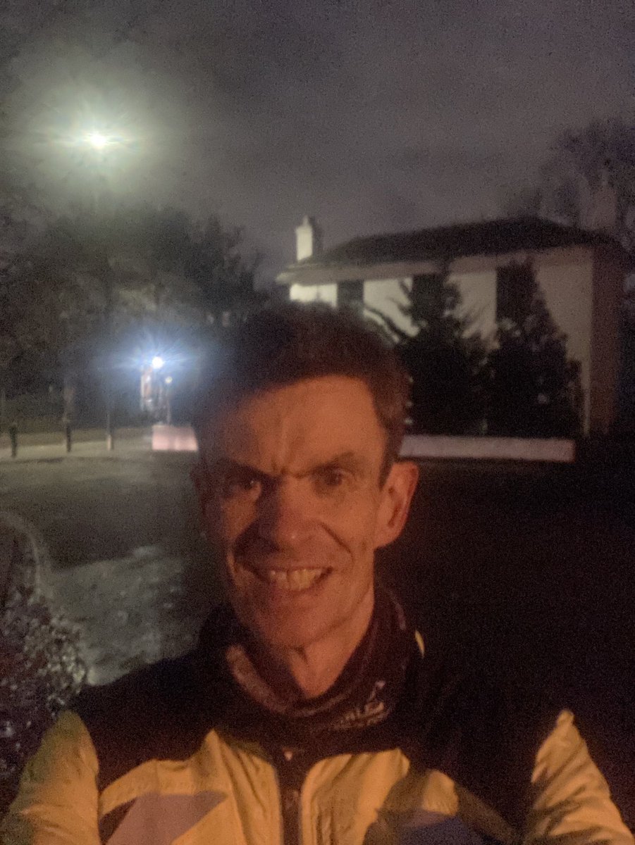 stuartcm's tweet photo. Out enjoying the winter weather. Hoping for snow soon. ❄️🙂 https://t.co/ROZivrpwlA