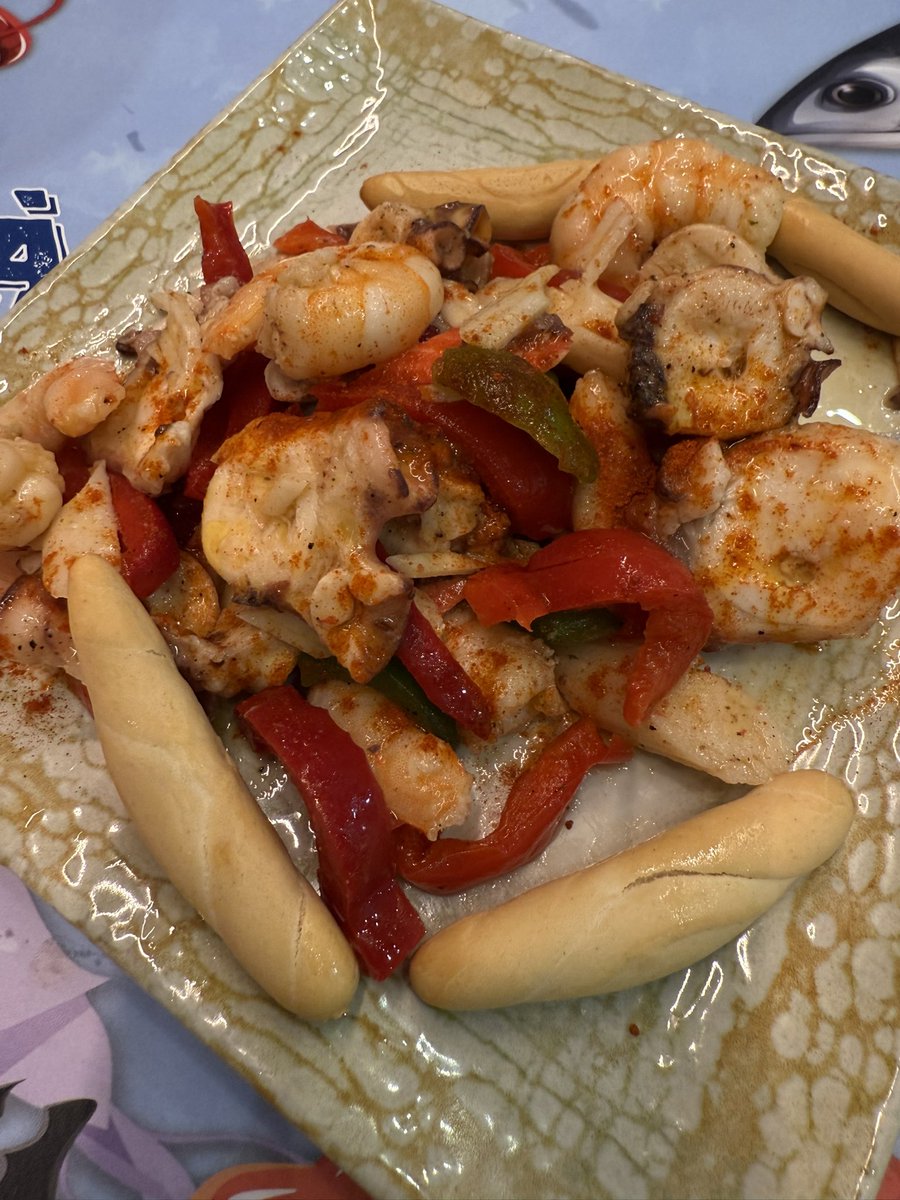 Recientemente estuve por Barcelona y la encontré más limpia a pesar de la remodelación en la Rambla, la encontré mejor.

Reconociendo sus diferencias, entre Madrid y Barcelona, ¿cuál te gusta más?