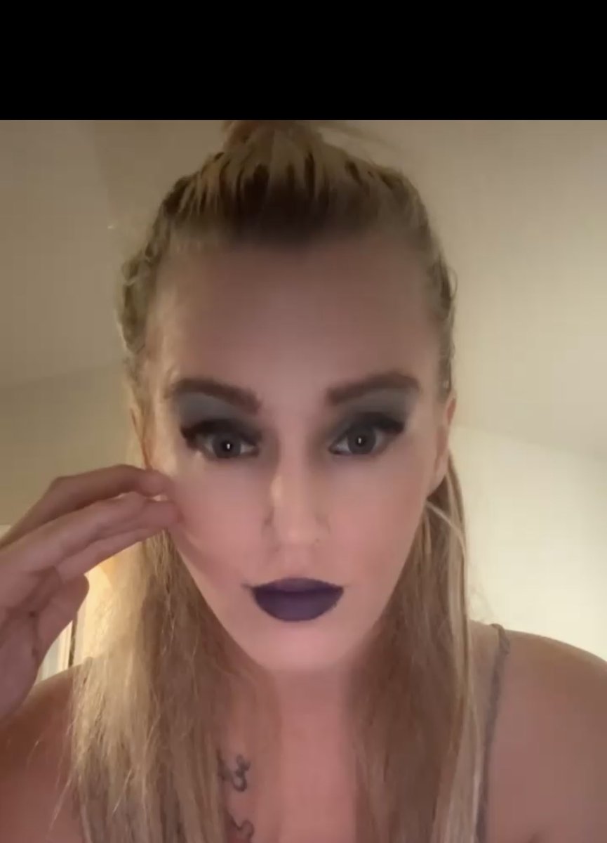 👀 oops I keep forgetting to post here too 🤦🏼‍♀️
Also yes real/not a bot/just a dreamer wishing upon many stars to be a 🌟 🥰 

#Scorpio #happybirthdaytome 😘🫶🏼🩷