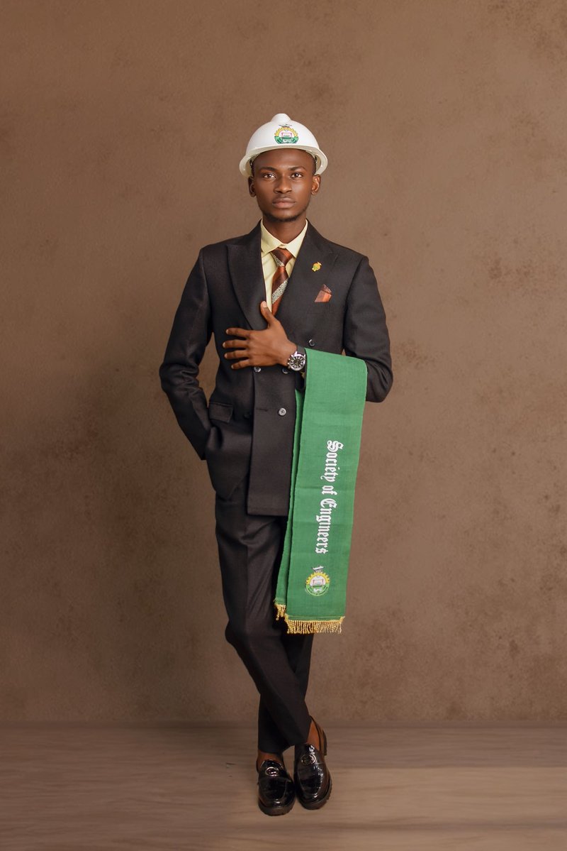 middy_tech's tweet image. Last week, I got inducted by the Nigerian Society of Engineers.

Also, bagged the degree from the department of civil and environmental engineering.

Cheers to greater heights ahead🤭🎉!

Oyekunle Abdulhamid Opeyemi (B.Eng, GMNSE, M.ASCE)

#CivilEngineering
#futa 
#alhamdulillah