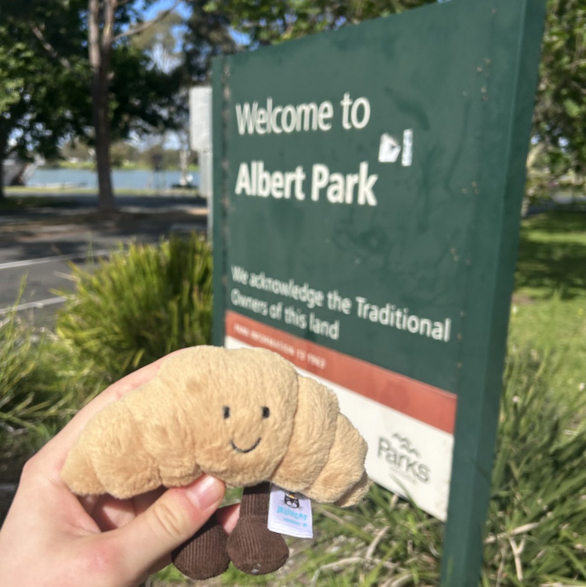 eisabyss's tweet image. #arrived