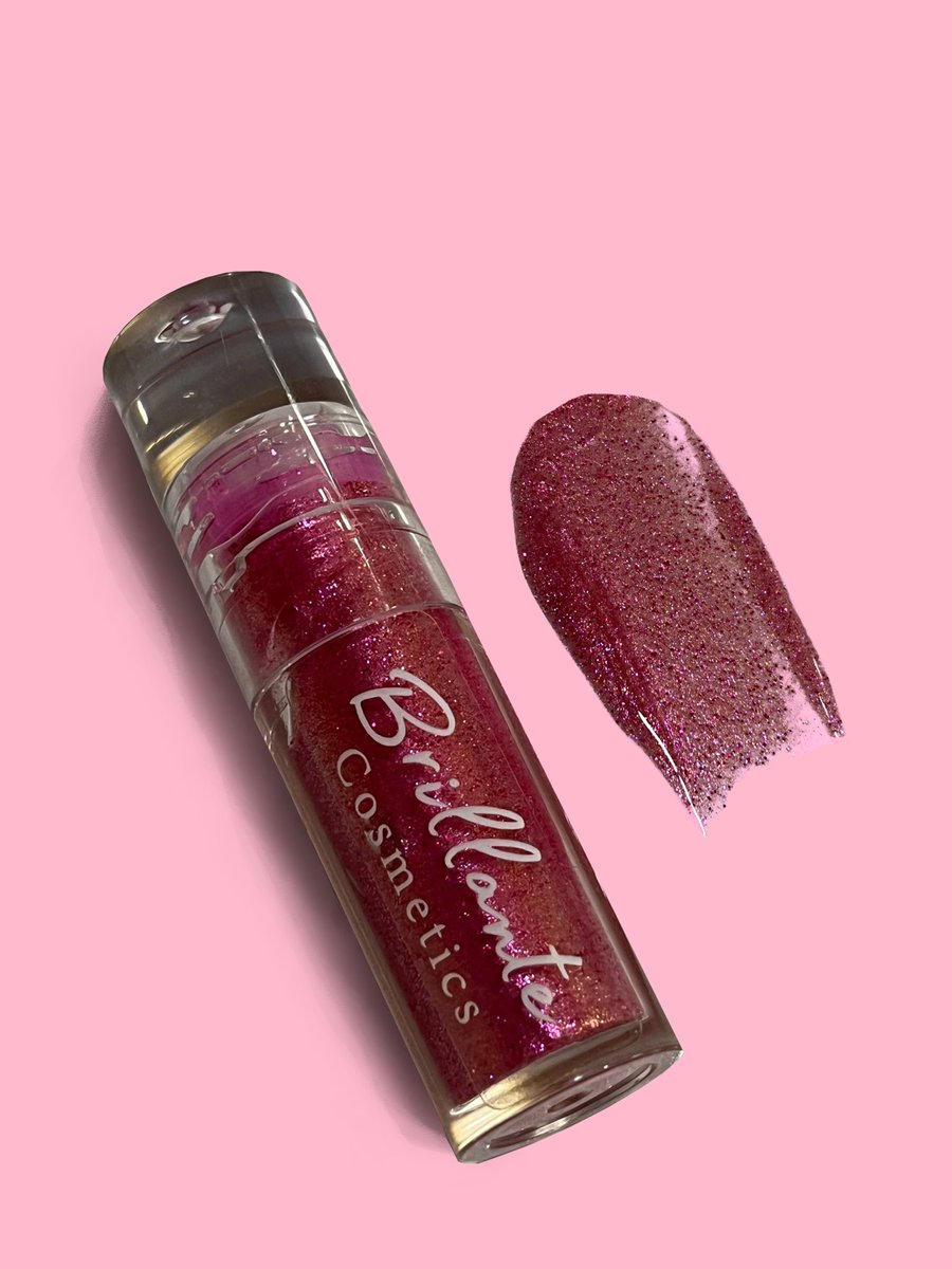 nagwaa612's tweet photo. In case you didn’t know, احنا عاملين اوفرز خطيرة على lipgloss عالموقع حاليا
it’s a high quality, hydrating, non-sticky lipgloss https://t.co/0HKvmEChZL