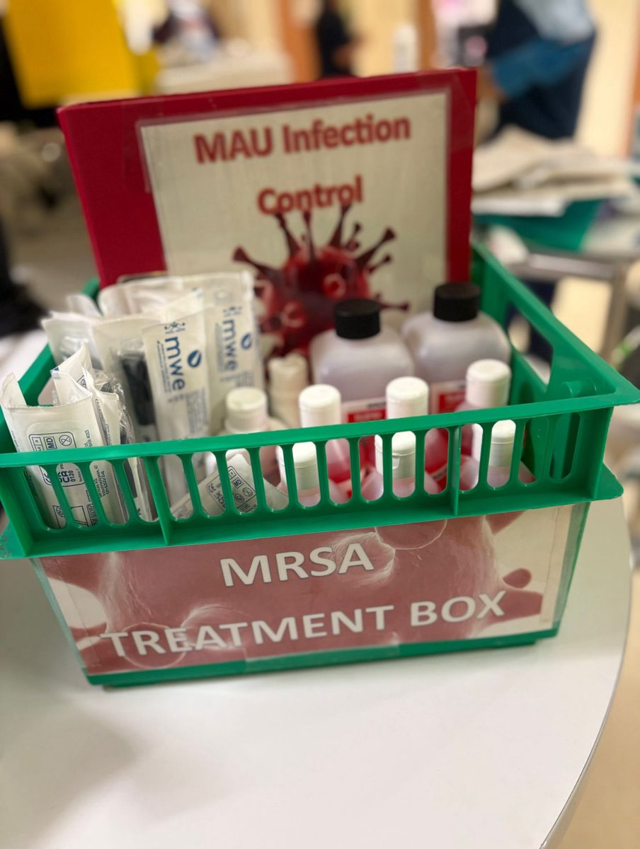 AdrianCabaluna's tweet image. Shout out to Jennie, MAU Ward Manager, for creating the simple MRSA treatment box! What a smart idea helping nurses and clinicians quickly enact QAG and the MRSA decolonisation regime. It’s already showing promising results! ✨ #TeamEM #InfectionPrevention #StoptheSpread