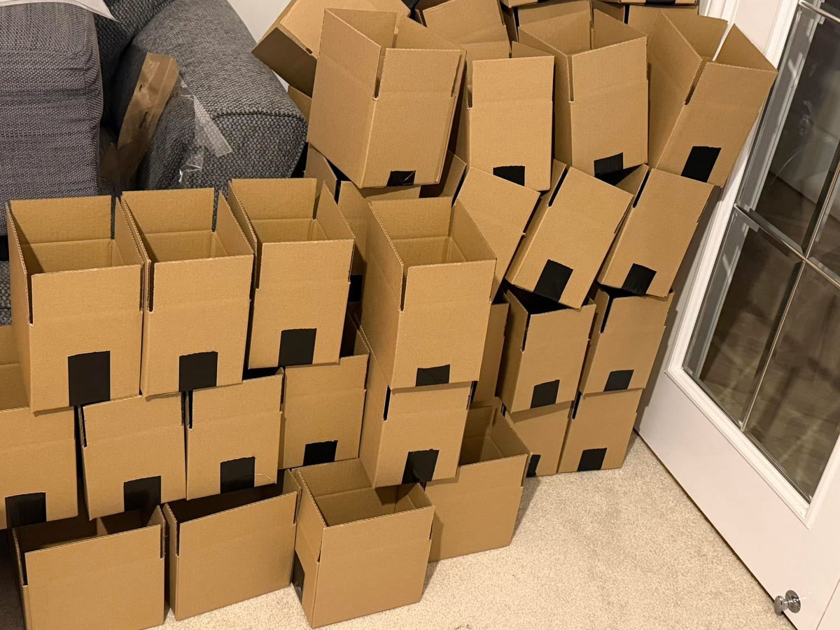 LabCollectables's tweet image. The beginning of the madness. Getting ready for our order to arrive tomorrow and we can start shipping out all of your pre orders. Some sealed boxes and starter packs available - order now! #EFL #Panini #GotGotNeed
