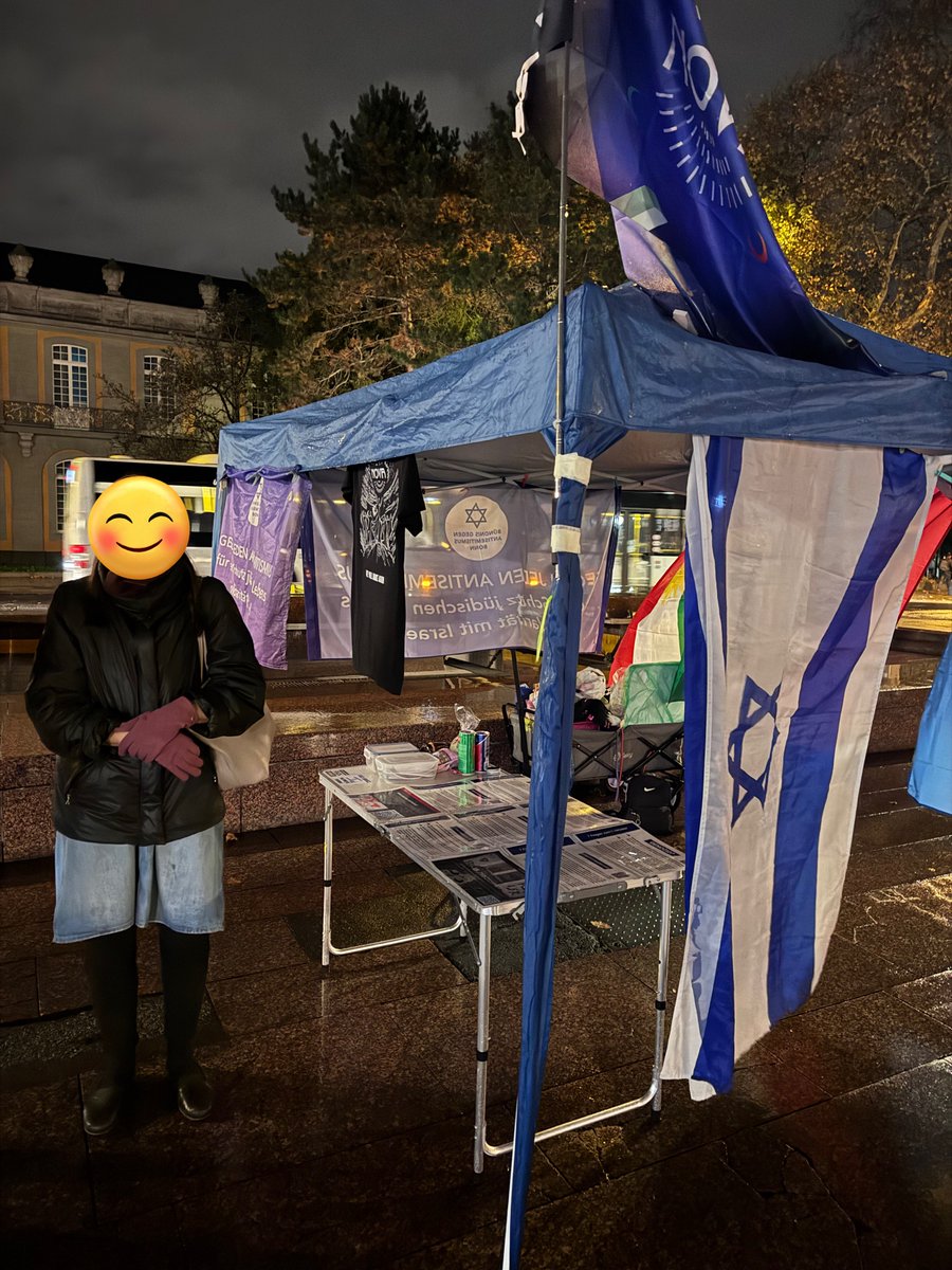 🖤❤️ Unsere wöchentliche Mahnwache/Kundgebung #GegenJedenAntisemitismus  ✡️ 🇮🇱 am 19.11.2025, Kaiserplatz, #Bonn, so lange bis alle Geiseln zuhause sind.  #BringThemHome 🎗️✡️🇮🇱

#FreeTheHostages #FCKHMS #FreeGazaFromHass #RapeIsNotResistance #BelieveIsraeliWomen #JinJiyanAzadi