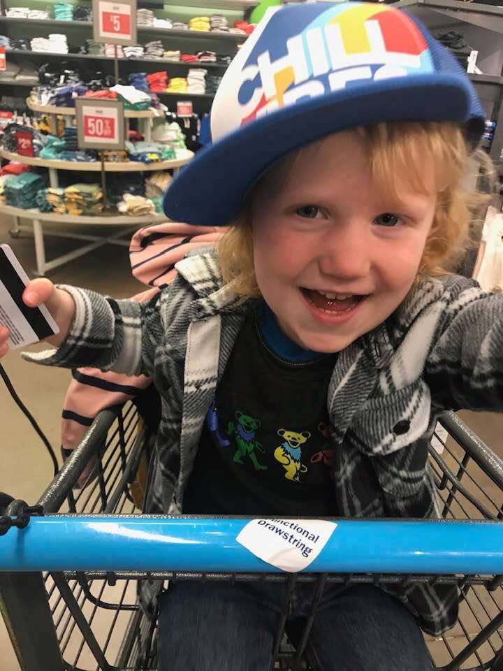 hackdba's tweet image. This happens to be one of my favorite pictures of my boy. I miss him having those long curly locks.