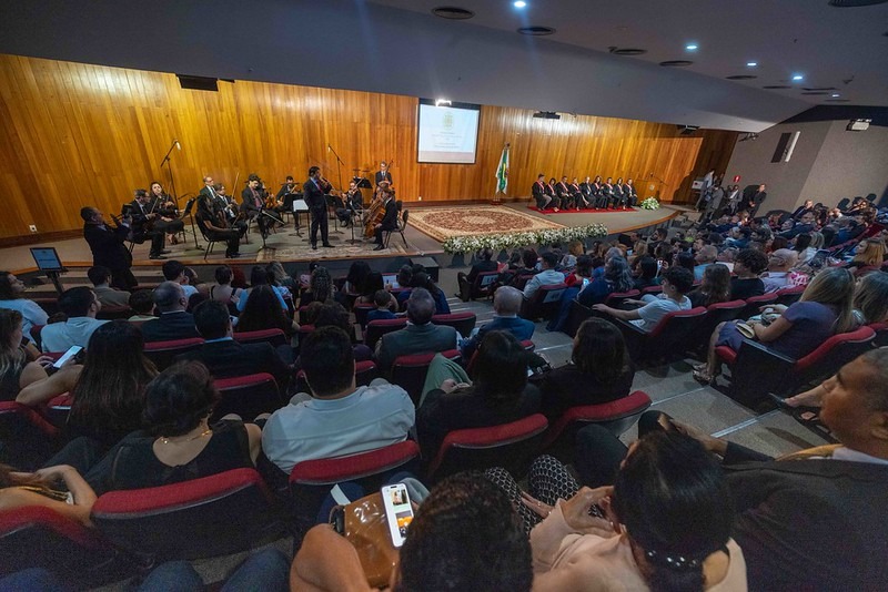 mpdft's tweet image. MPDFT homenageia 49 personalidades na Ordem do Mérito 2025. Saiba mais: tinyurl.com/9zvsh8dz #mpdft #ordemdomeritompdft