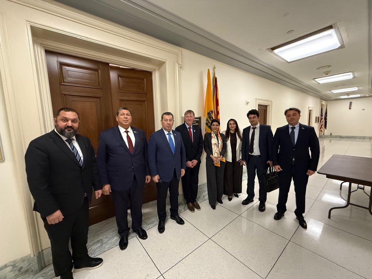 We met with Congressman Paul Gosar today. We discussed U.S.–Azerbaijan cooperation, energy security, and the stability of Jewish life in 🇦🇿. Appreciated his direct approach and focus on long-term strategic partnerships.