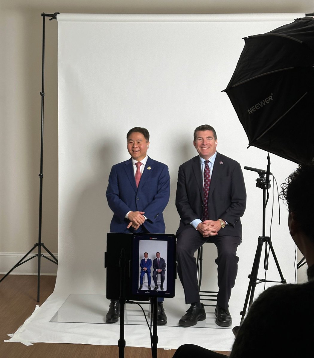 RepTedLieu's tweet image. Spoke via live hologram at the OPTECH 2025 conference about AI and housing.

Thank you to the Real Estate Technology &amp;amp; Transformation Center for hosting!