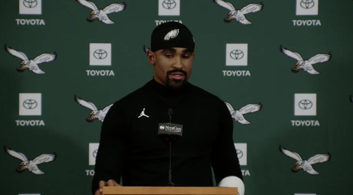 PHLEaglesNation's tweet image. Jalen Hurts asked if he thinks reports like this/scrutiny come with the territory: &quot;I think it definitely does. I get a lot of attention when things are going well, and when they&apos;re not going so well. I never run away from holding myself accountable.. I take great pride in what…