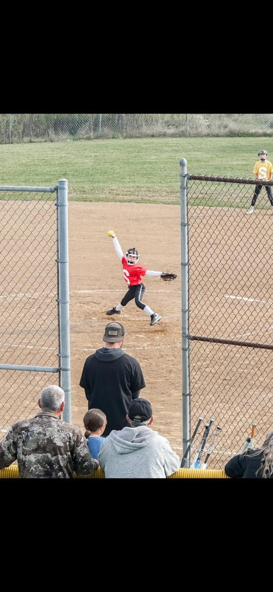 Tatum1Jo's tweet photo. Got to move up from 8u and guest for a 10u travel team few weeks ago. I got 8 K’s in 4 innings 💪 https://t.co/1TlEj2tcaK