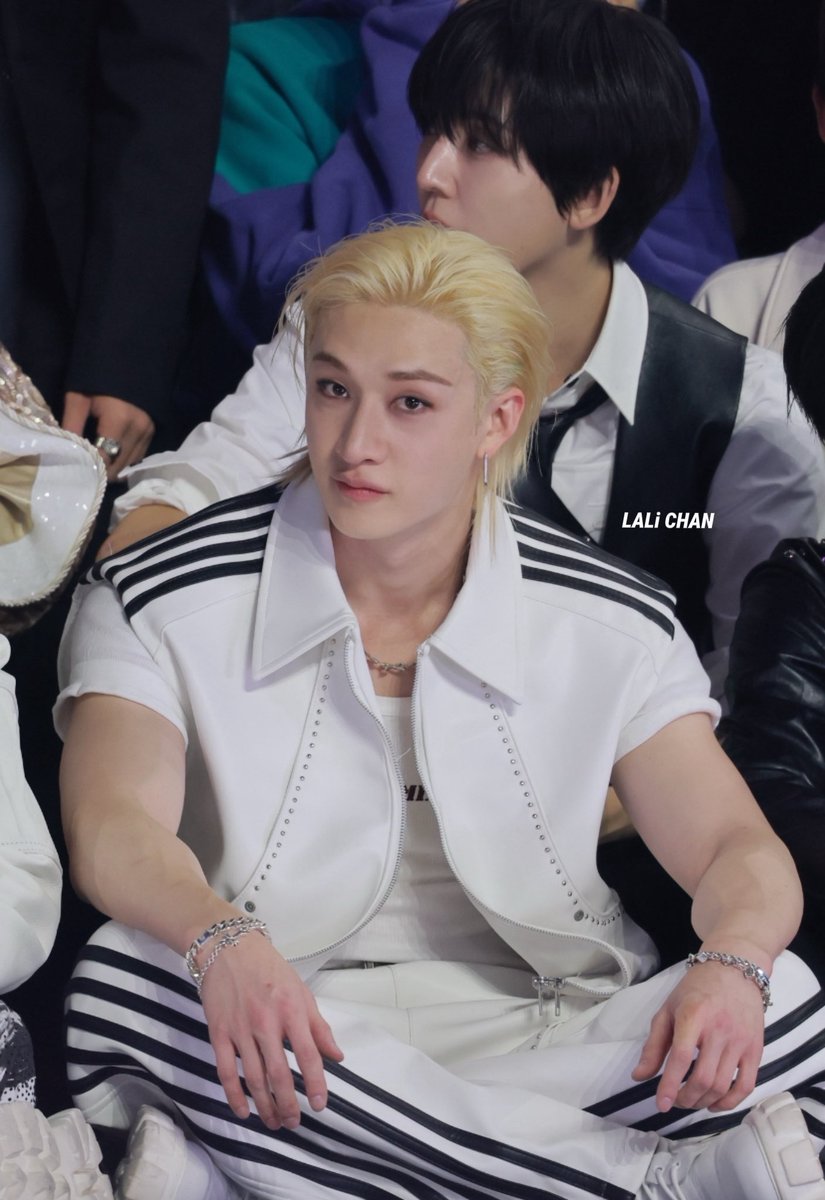 LaliChanSkz1's tweet image. 😆

#BangChan #방찬 #KGMA
 #バンチャン #StrayKids